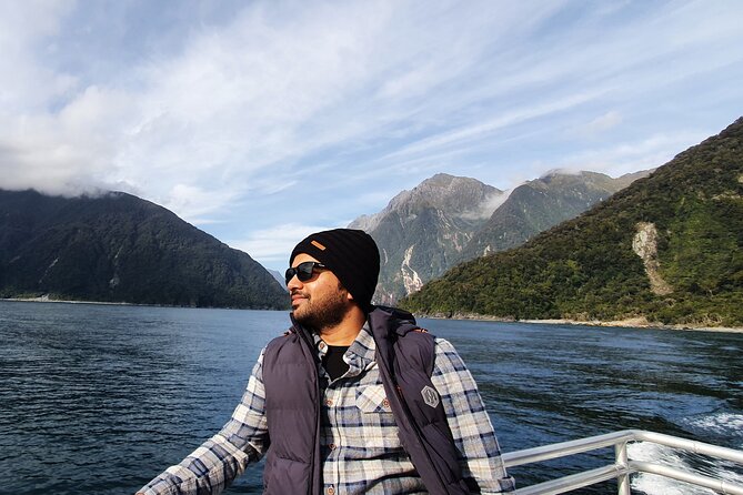 5 Day South Island New Zealand Private Tour from Queenstown - Day 5: Christchurch, then Kaikōura or Akaroa to end on sea life and French-style charm