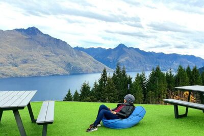 9 Day South to North Island NZ Private Tour from Queenstown - Queenstown’s Adrenaline and Views: Gondola, Luge, and Jet Boating
