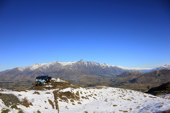 Arrowtown Wanaka Private Day Tour from Queenstown - Cardrona Hotel and the Bra Fence: quick laughs, iconic photos