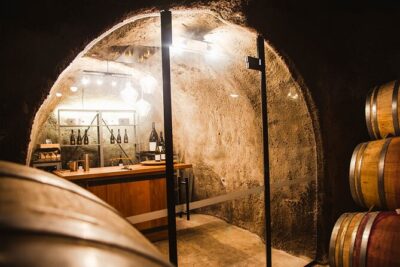 Award Winning Premium Wine Tour Queenstown Tasting at 4 Wineries - The Full 6-Hour Rhythm: How the Day Stays Fun and Not Exhausting