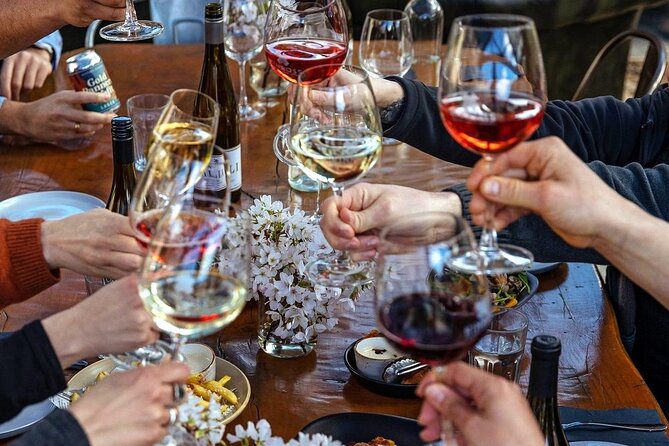 Boutique Wine Tour - visit Central Otago, 4 Wineries & Lunch - Stop 4 in Cromwell: second tasting, better comparisons