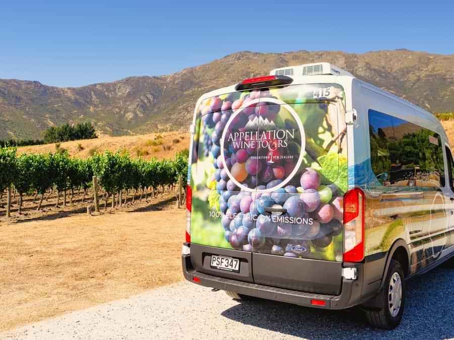 Boutique Winery Half-Day Tour & Vineyard Platter-Style Lunch - Four Boutique Vineyards: How the Tastings Work