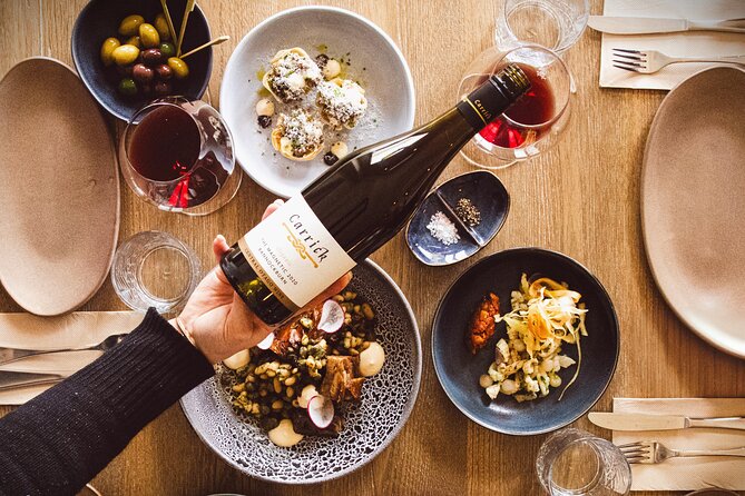 Central Otago Wine Tour Small Group, Expert Guide & Scenic Views - The WSET guide + small-group limit is the real luxury