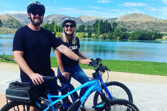 CHP Bike Rentals Cromwell - The trail’s engineering flex: cantilever platforms and “wow” moments