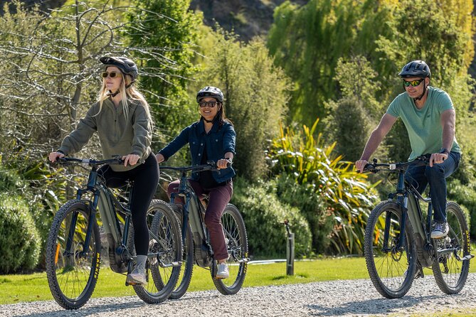 E-Bike Adventures Through the Wineries in Gibbston - Winery Time in Gibbston Valley: Pinot Noir Finish and How to Pace It