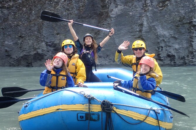 Family Adventures Rafting and Sightseeing Trip in Queenstown - Snacks, souvenir photos, and the stuff that makes the day feel complete