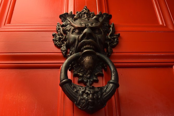 Fear Factory Queenstown - Fear Factory Queenstown: a 30-minute haunted-hotel maze on Beach Street