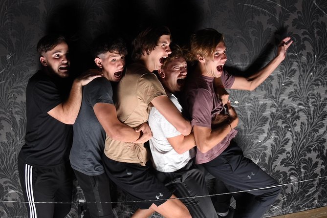 Fear Factory Queenstown - Live scare actors, jump scares, and what happens when you chicken out