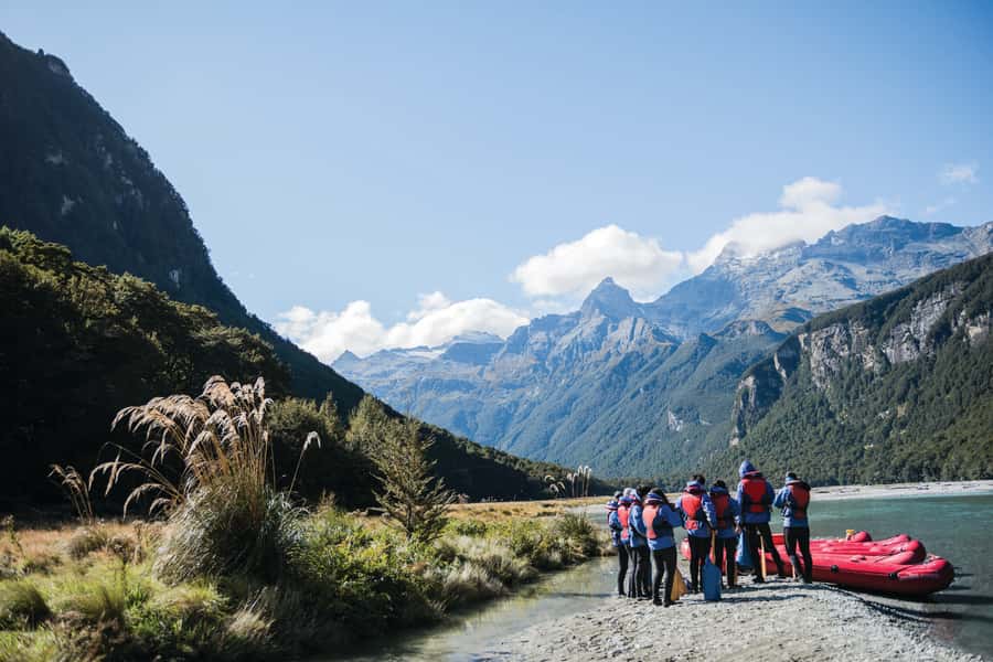 From Queenstown: Dart River Canoe & Jet Boat Day Trip - Price and value: what $256 actually buys you