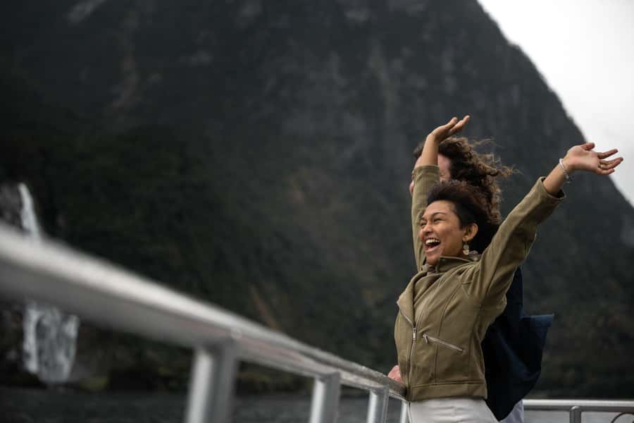 From Queenstown: Milford Sound Business Class with Cruise - Who This Milford Sound Day Fits Best