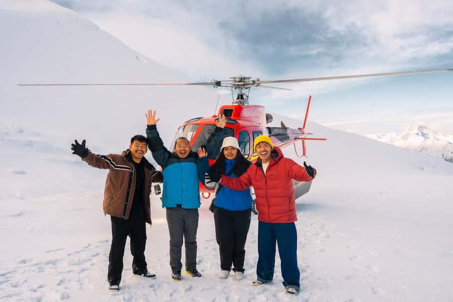 Glenorchy: 25-30 Minute Snow Landing Helicopter Experience - Where You Start: The 35 Mull Street Meeting Point