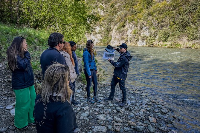 Half Day in Middle Earth - Lord of the Rings Tour - Gibbston: Wine country scenery and production stories in Central Otago
