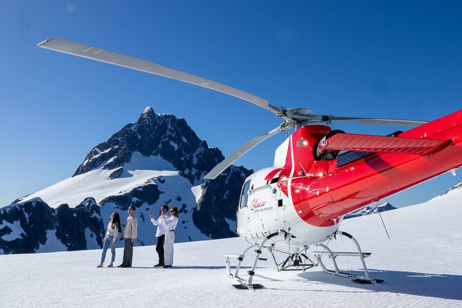 Half-Day Milford Helicopter Flight and Cruise from Queenstown - Milford Sound Cruise: One Hour That’s Built for Water-Level Wonder
