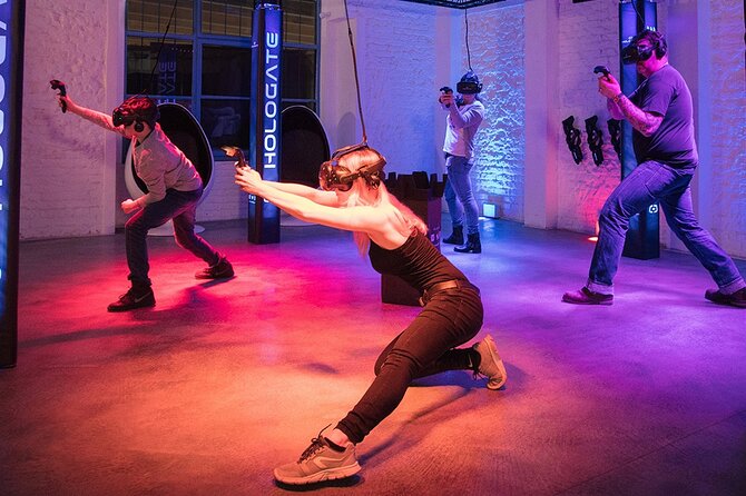 Hologate VR - Multiplayer Virtual Reality - Choosing Your VR Games: How Staff Help You Get the Right Match