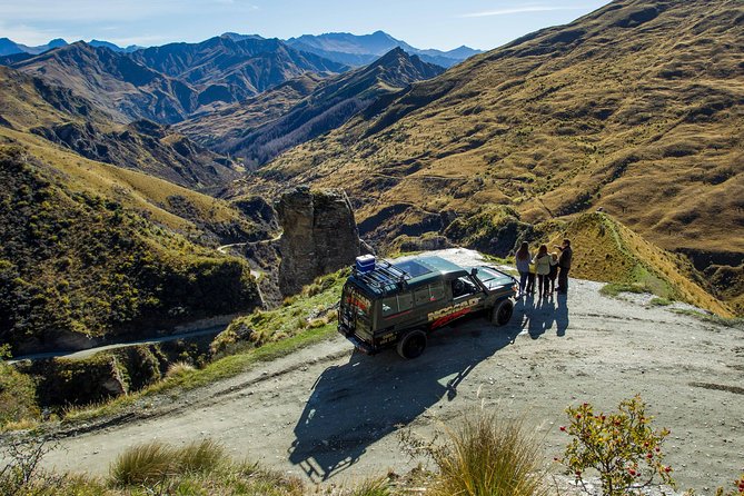 Lord of Rings Tour around Queenstown Lakes by 4WD (full day) - Glenorchy-Queenstown Road: first views and easy momentum