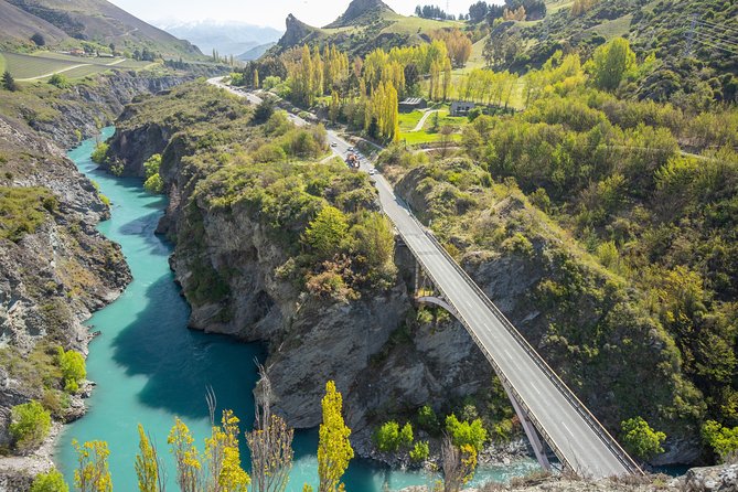 Lord of the Rings 4WD Tour from Queenstown (half day) - Your Four Stops: Lake Wakatipu, Kawarau Gorge, Arrow River, Skippers Canyon