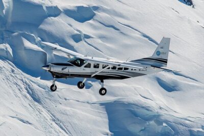 Milford Sound and Big Five Glaciers Scenic Flight - The warm-up: Coronet Peak, Shotover Canyon, and the gold-river story