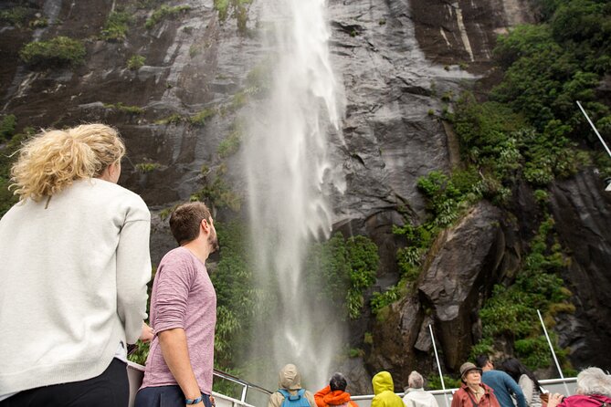 Milford Sound Coach & Extended Cruise from Queenstown - Premium Glass-Roof Coach Comfort and Photo Stops