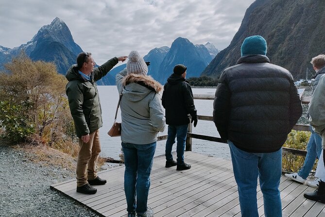 Milford Sound Flight and Cruise ex Queenstown (incl Lunch) - Your Day Starts in Queenstown, Then It’s Off to Air Milford