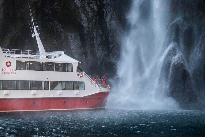 Milford Sound Flight and Cruise ex Queenstown (incl Lunch) - Who This Trip Suits (and Who Might Prefer Something Else)