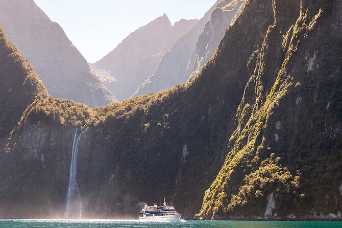 Milford Sound Tour: Cruise & Flight - Price and value check: what $551.69 buys in a 10-hour day