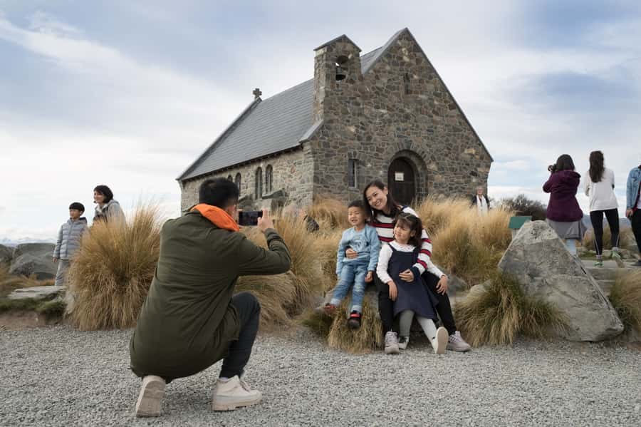 Mount Cook Full-Day Tour: Queenstown to Christchurch - Mackenzie Country and the Canterbury Plains: Reading the Views From the Bus