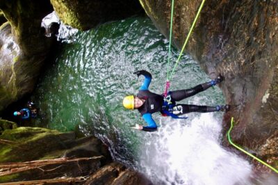 Mt Aspiring Full Day Canyon ex Queenstown or Wanaka - Queenstown Morning Pickup and Round-Trip Transfers