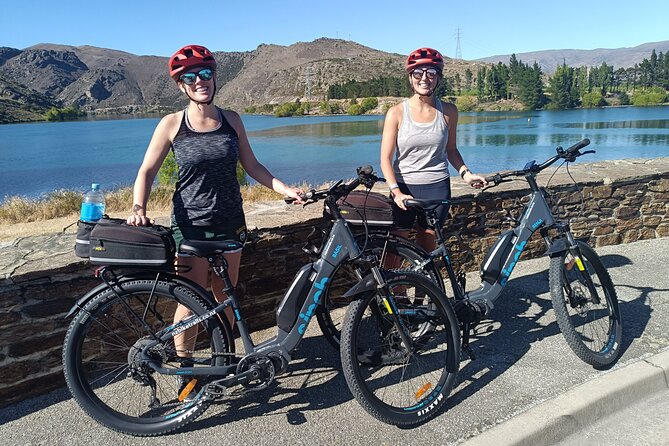Otago Central Rail Trail One Day Wonder Cycle tour - Omakau’s Muddy Creek Café Stop: Coffee and a Real Reset