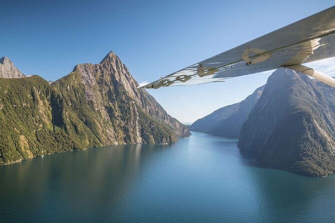 Premium Milford Sound Tour Including Cruise, Flight & Lunch - Queenstown to Milford Sound: why this combo tour works