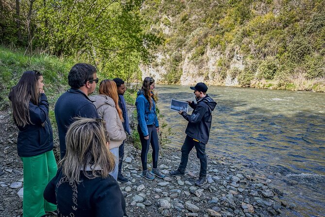 Private Lord of the Rings Half Day Tour - Tea, Snacks, and the Arrowtown Bakery Break