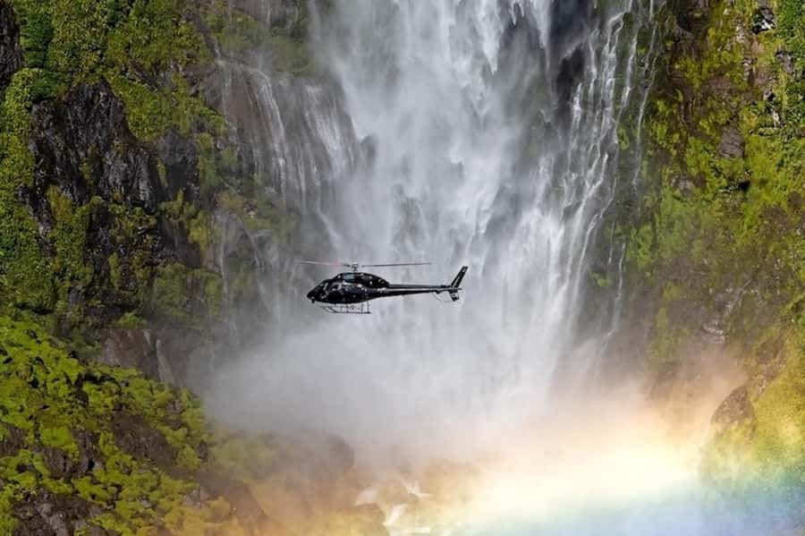 Queenstown: 2.5 Hour Flight to Fiordland's Iconic Locations - Weather Is Part of the Experience: Plan Like a Local