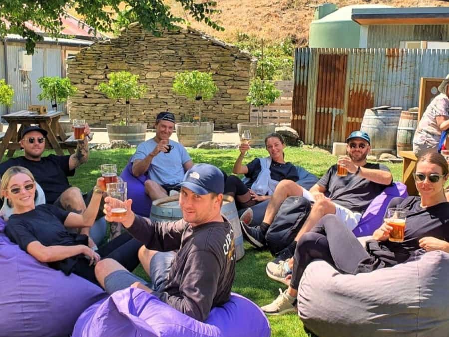 Queenstown, Arrowtown, Gibbston: Flexible Wine Hopper Tours - How the lunch and afternoon breaks usually fit in