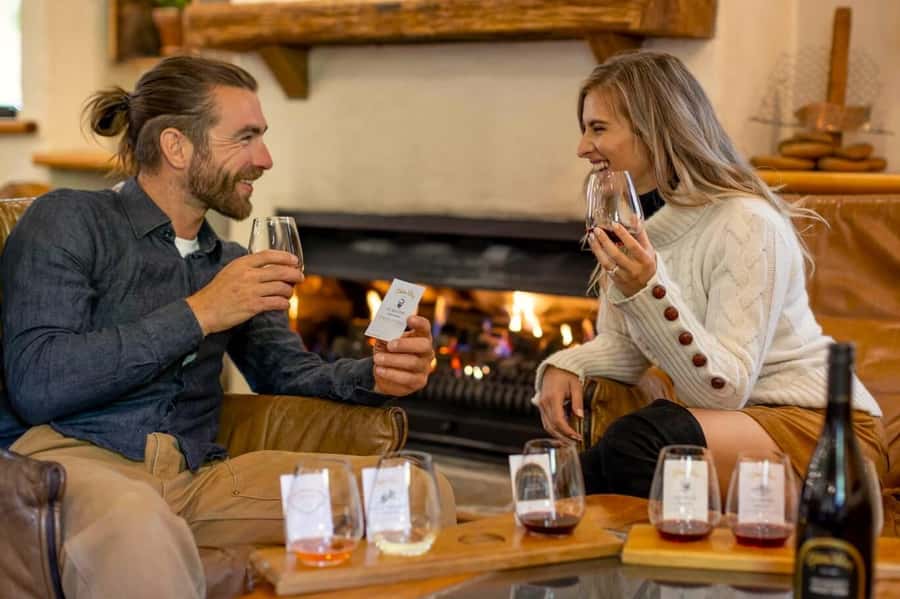 Queenstown, Arrowtown, Gibbston: Flexible Wine Hopper Tours - Your pickup plan in Queenstown, Frankton, and Arrowtown