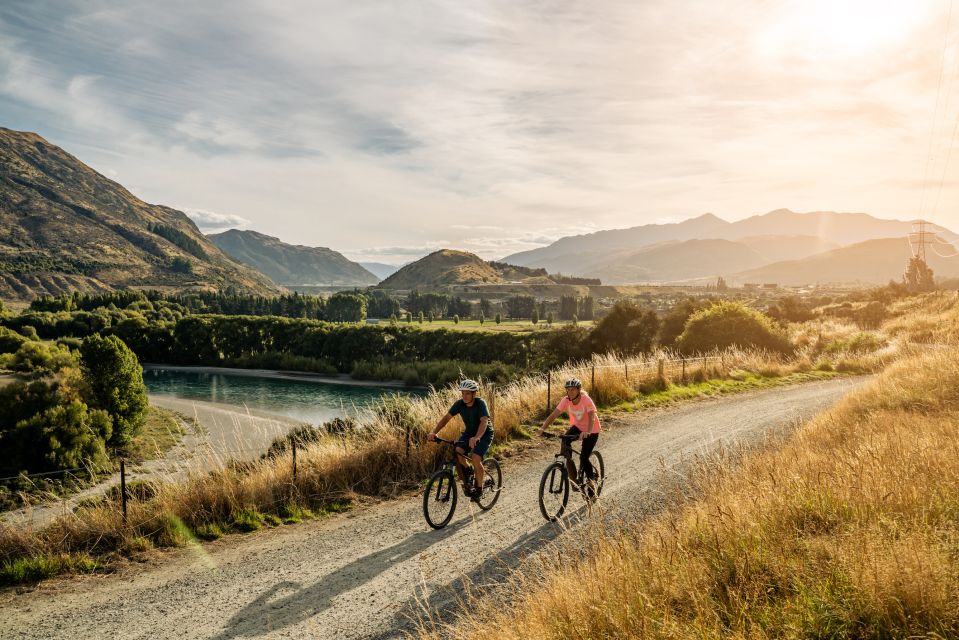 Queenstown: Arrowtown To Queenstown Biking Adventure - How Hard Is It Really? Gravel Grade 2–3 and a Few Decent Hills