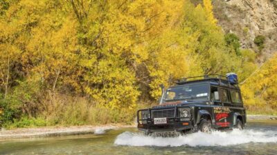 Queenstown: Full-Day 4WD Lord of Rings Tour with Lunch - Queenstown lunch breaks the day into two equal halves