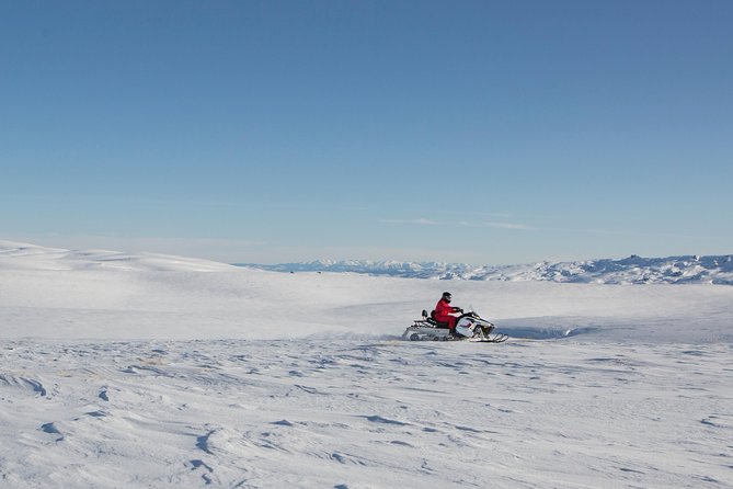Queenstown Heli-Snowmobiling Adventure - Queenstown heli-snowmobiling: why this tour feels special