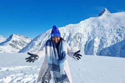 Queenstown Helicopter Tour: Glacier Landing and Scenic Views - Tyndall Glacier Ice: Seracs, Crevasses, and a Rare Close Pass