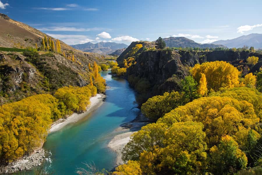 Queenstown: Highlights Tour with Wine Tasting - Gibbston Valley Winery tasting: Pinot Noir country with time to breathe