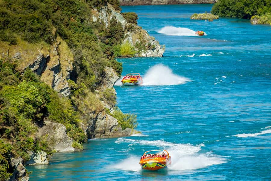 Queenstown: Jet Boat Adventure with Thunder Jet - Key highlights at a glance