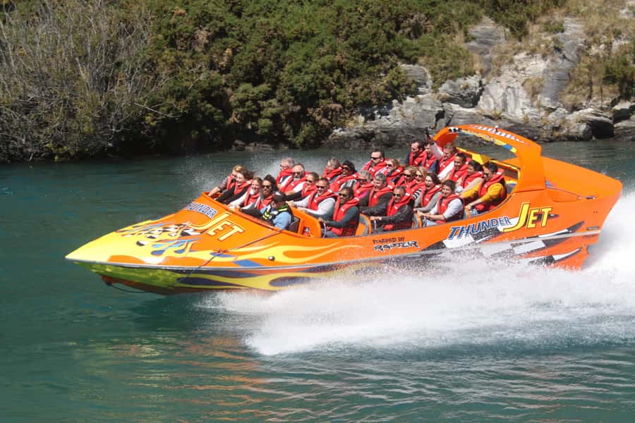 Queenstown: Jet Boat Adventure with Thunder Jet - Queenstown Thunder Jet: the fastest way to see the lake and river