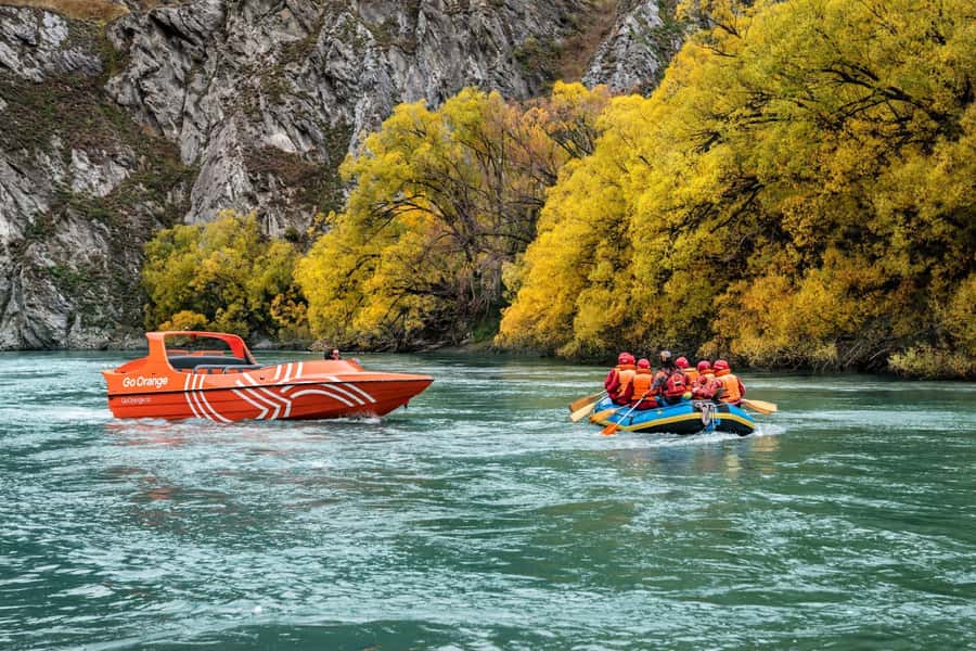 Queenstown: Kawarau River Rafting and Jet Boat Ride - Cliff jumping and swims: choose your bravery level