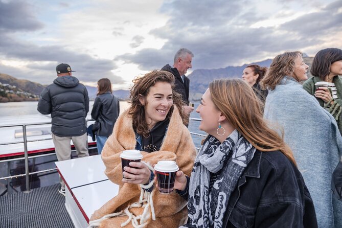 Queenstown: Lake Wakatipu Scenic Cruise (90 Minutes) - The best seats: deck photos vs heated cabin comfort