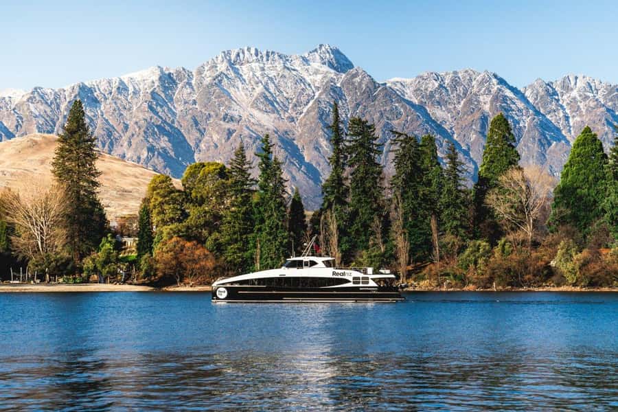 Queenstown: Lake Whakatipu Boat Trip - Finding RealNZ and boarding the cruise without stress