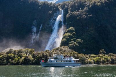 Queenstown: Milford Sound Cruise with Helicopter Transfer - The flight route: aerial views that set up the cruise