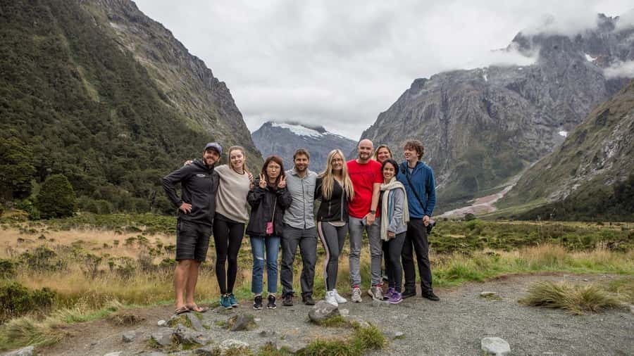 Queenstown: Milford Sound Day Trip - Cruise & Picnic Lunch - The Queenstown-to-Milford Sound route: photo stops that break up the drive