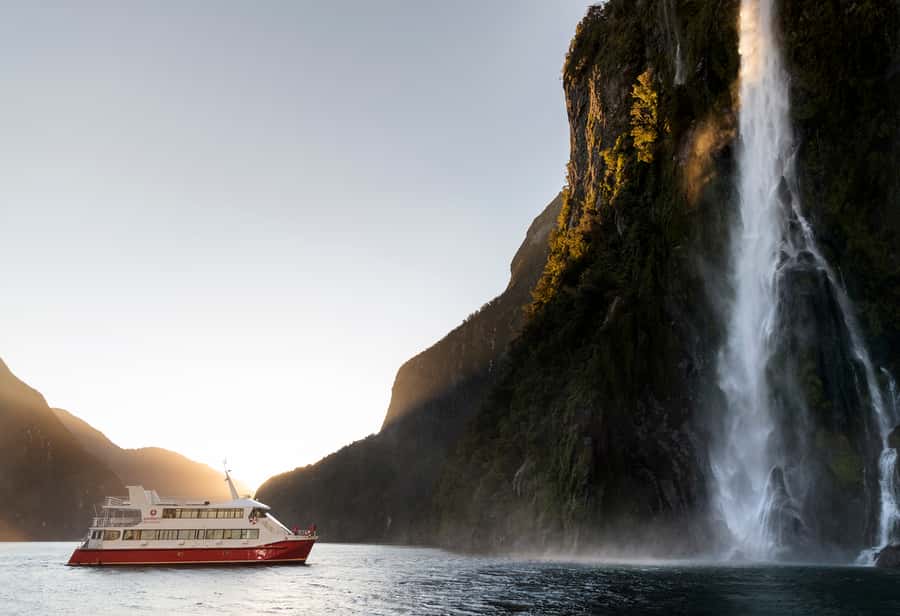 Queenstown: Milford Sound Flight and Cruise - Key points to know before you go