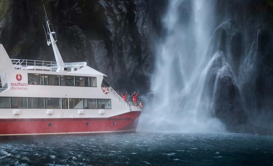 Queenstown: Milford Sound Flight and Cruise - Milford Sound Cruise (1hr 45min): Waterfalls, Cliff Walls, and Wildlife