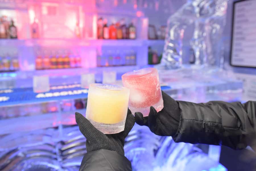 Queenstown: Minus 5 Ice Bar Experience with Drink Options - Minus 5º Ice Bar: Antarctic Vibes Without Leaving Queenstown