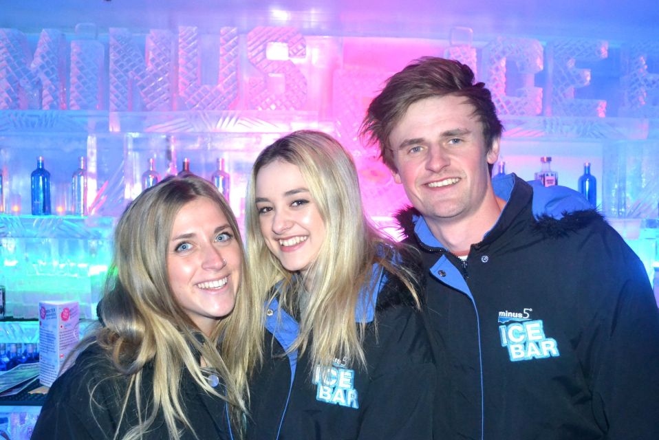 Queenstown: Minus 5 Ice Bar Experience with Drink Options - Practical Tips That Make the Hour Much More Enjoyable