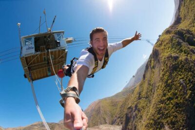 Queenstown: Nevis Bungy & Swing Combo - Getting to the Nevis Valley: shuttle from Queenstown Bungy Centre